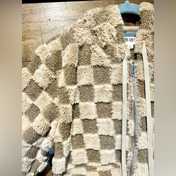 NWT BiBi Cozy Mocha Checkered Sherpa Hooded Jacket - Picture 11 of 16